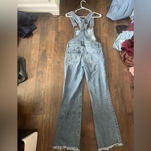 Cute wash stretchy denim